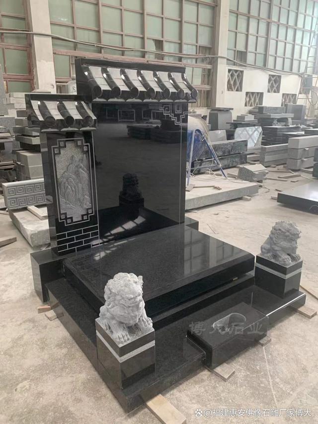 态墓碑石材的材质选择（多图欣赏）K8凯发国际环保理念：公墓陵园生(图3)