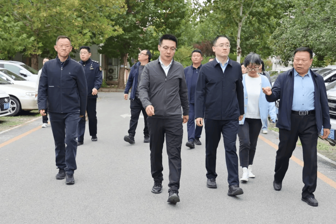 ”吉祥花园小区上演“变形记”马竞合作伙伴向前一步“微更新(图2)