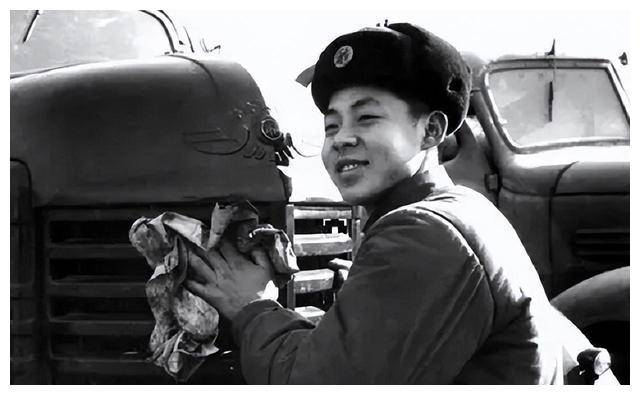 41年后鉴定人披露事故发生细节令人心疼k8凯发国际登录1962年雷锋因公牺牲
